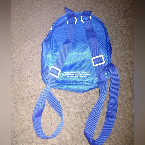 ADIDAS | Unisex Street Style Plain Logo Backpack - Picture 2 of 3